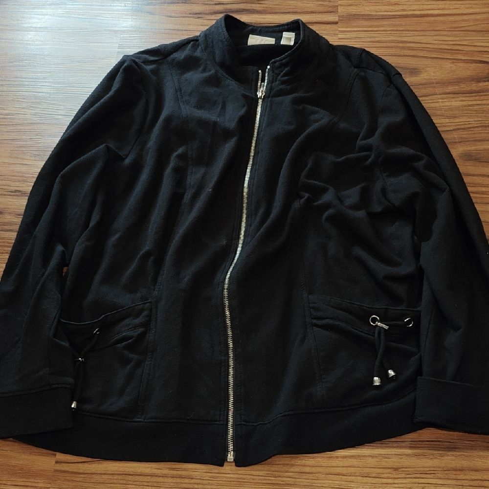 🔥 2/$10 3/$12 Chico's Black Lightweight Zip-Up Sweatshirt